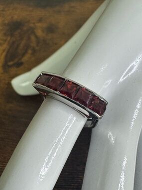 Garnet and Sterling Silver Ring Anniversary Birthday Princess Cut size 7.5
